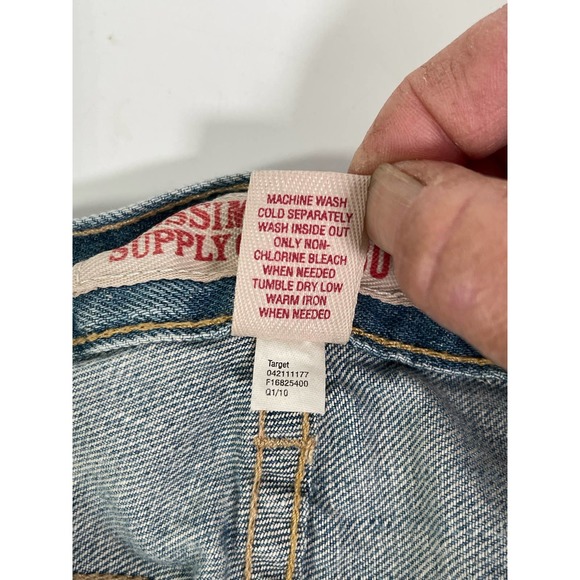 Mossimo  mens 32x30 jeans blue distressed relaxed fit - Picture 6 of 13